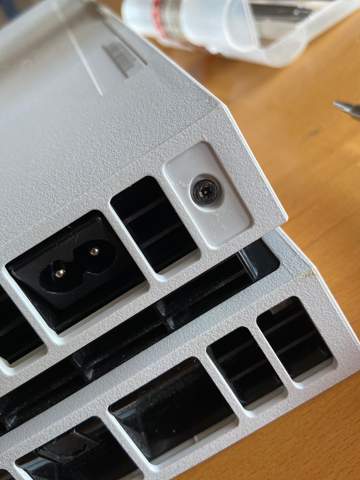 Ps4 Schraube Lasst Sich Nicht Raus Drehen Computer Technik Technologie