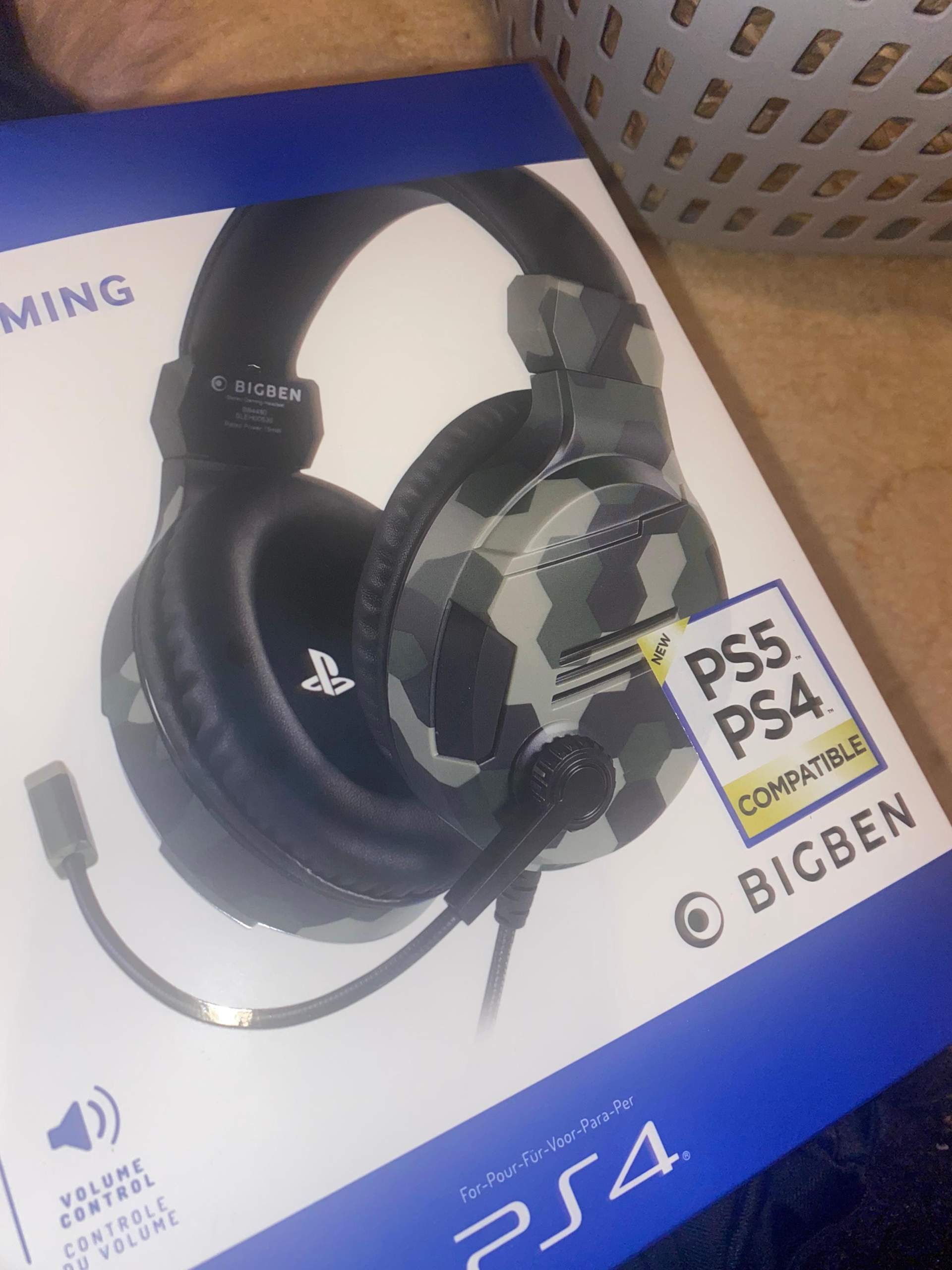 Ps4 und 5 headset? (PlayStation 4, Sony, PlayStation 5)