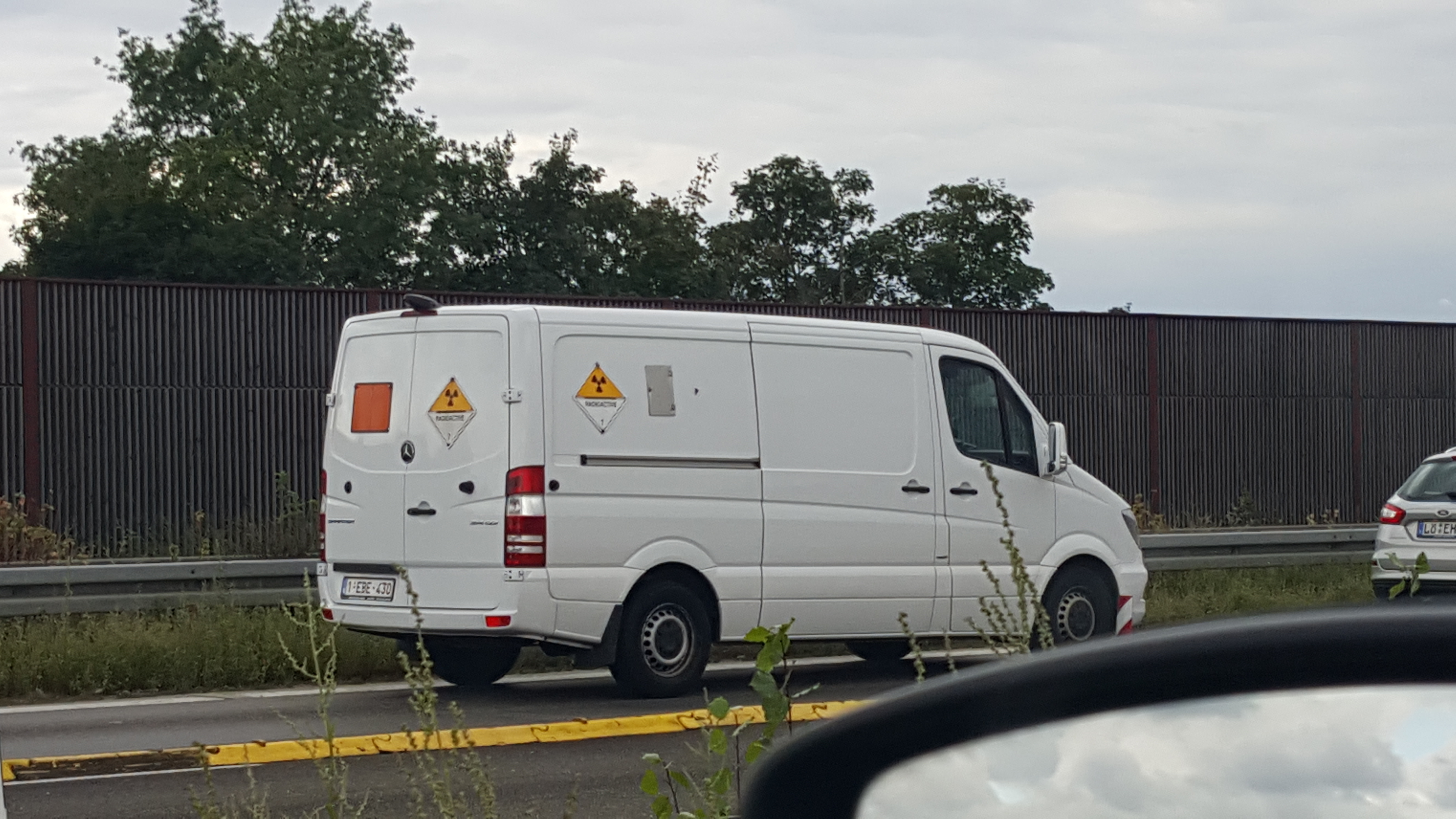 Radioaktives Material In Sprinter Transportieren Transport