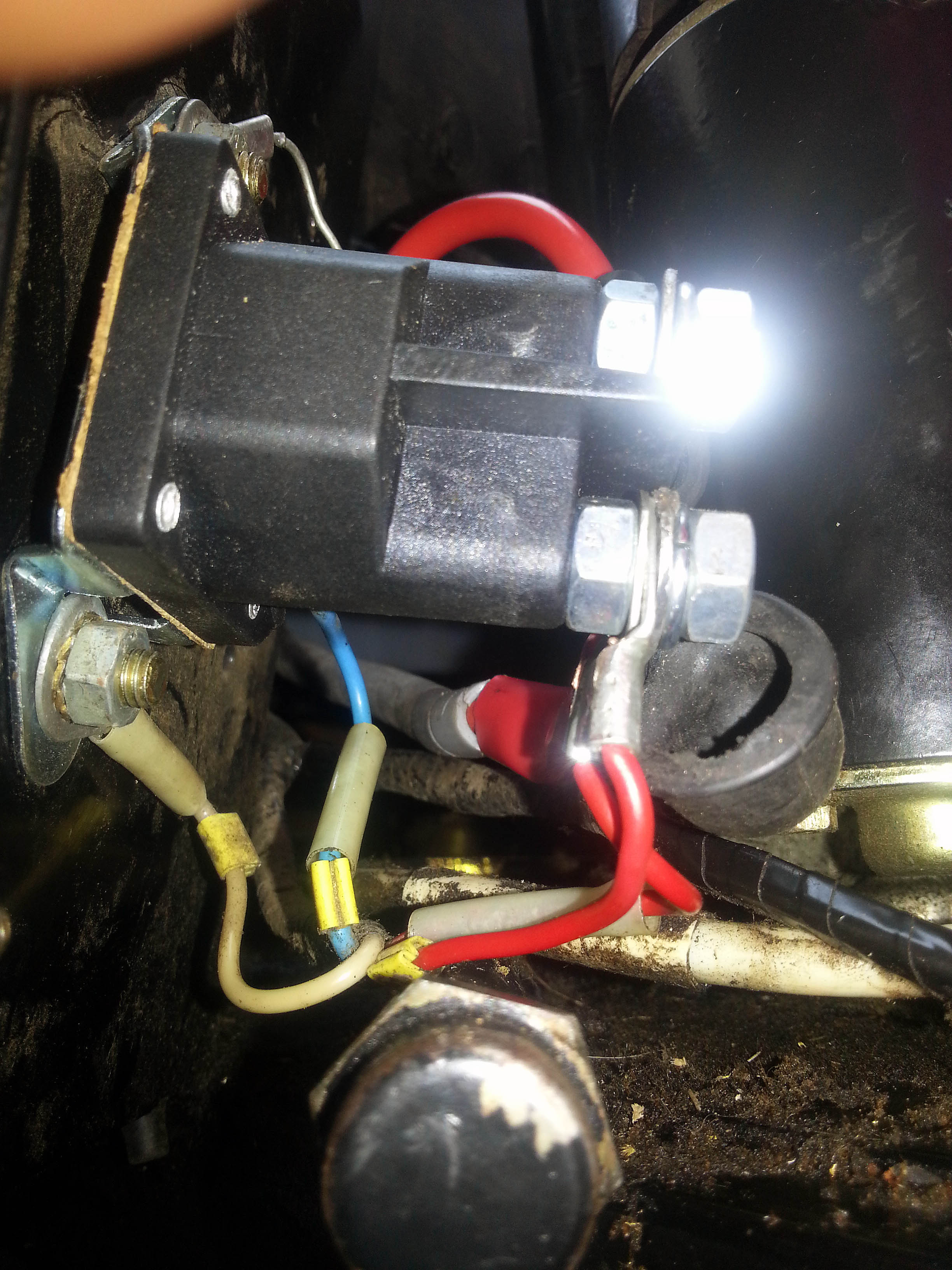 Aufsitzrasenmäher Springt Nicht An Magnetschalter Klackt Bloß Rasentraktor springt nicht an - Magnetschalter- (defekt, Rasenmäher