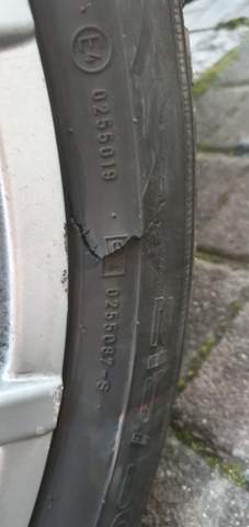 Reifenschaden brauche fachkundige Meinung? (Auto, Auto und Motorrad, Reifen)