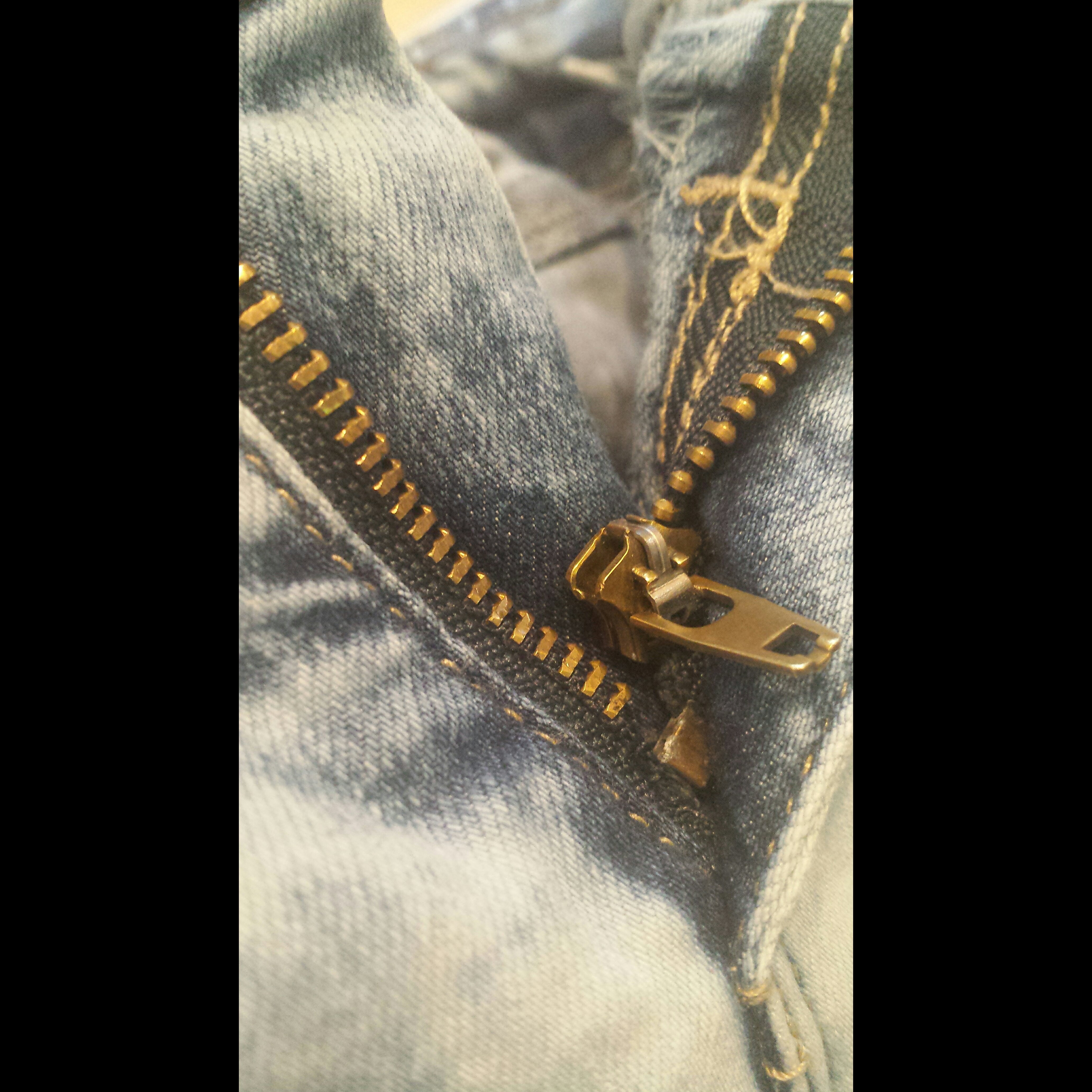 Reißverschluss Der Hose Reperieren - Noch Möglich? (Klamotten