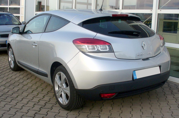 Renault Megane 3 Coupe? (Bild) Heckstoßstange austauschen ...