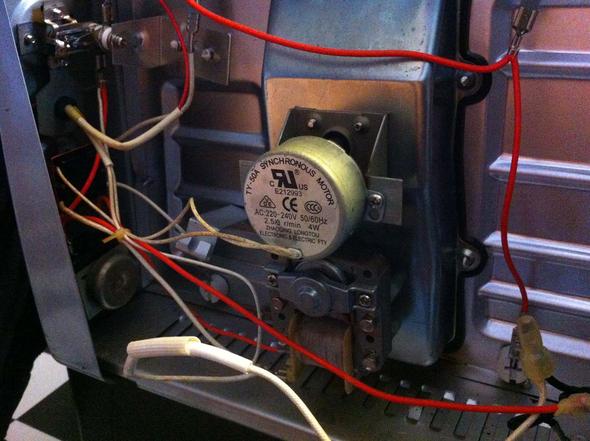 Reperatur Mini Backofen - Beim Einschalten fliegt Sicherung raus. Warum