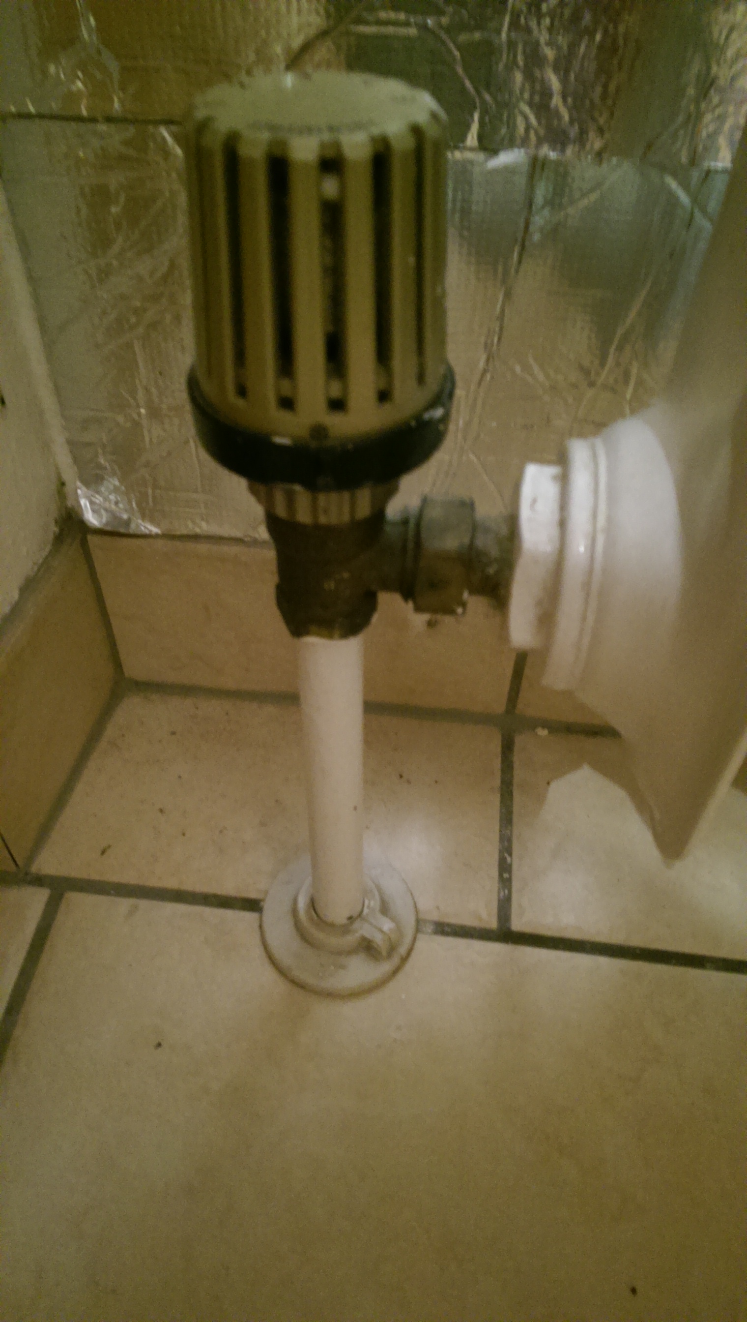 RippenHeizkörper abmontieren (Heizung, renovieren, isolieren)