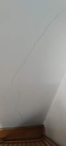 Risse in der Wand? (Handwerk, Zimmer, heimwerken)
