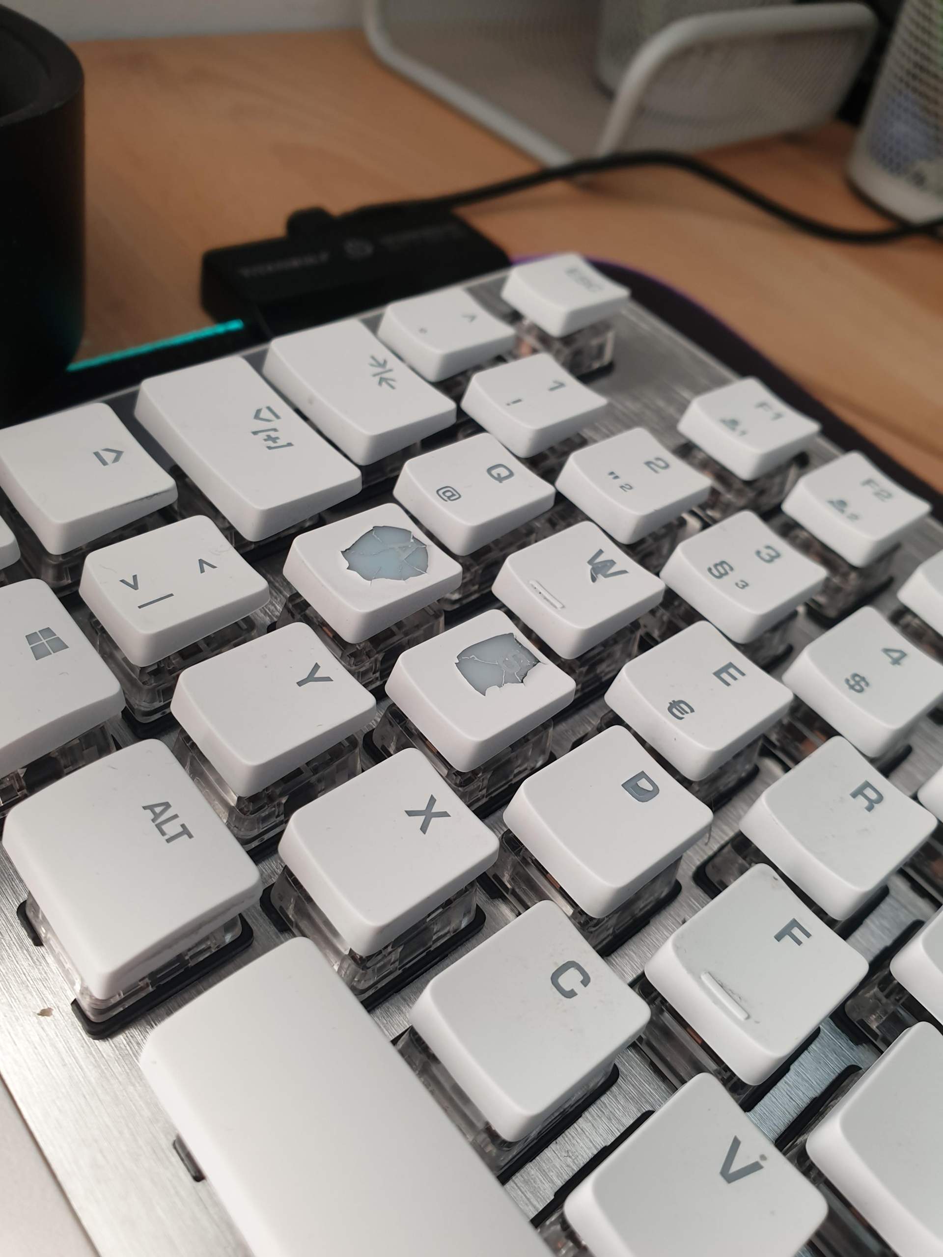 Roccat Vulkan Kapput Computer Gaming Tastatur Roccat Vulkan Kapput Computer Gaming Tastatur