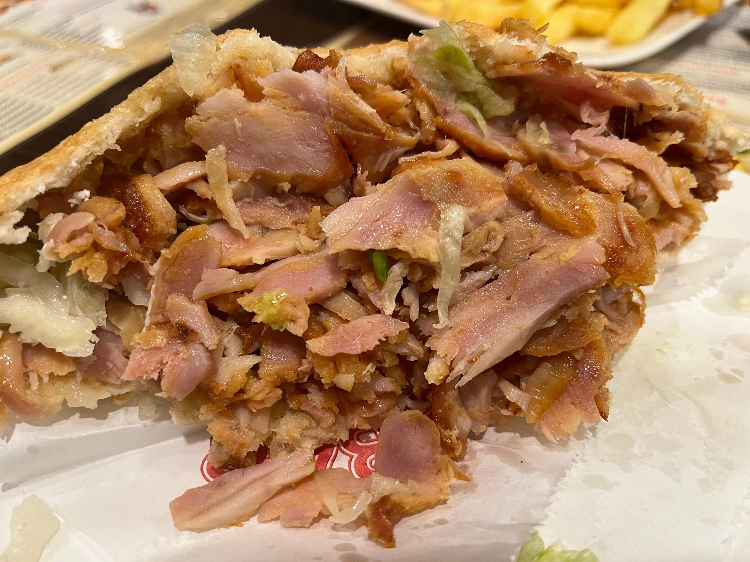 Rohes Fleisch im Döner? (Gesundheit und Medizin, Essen, Imbiss)