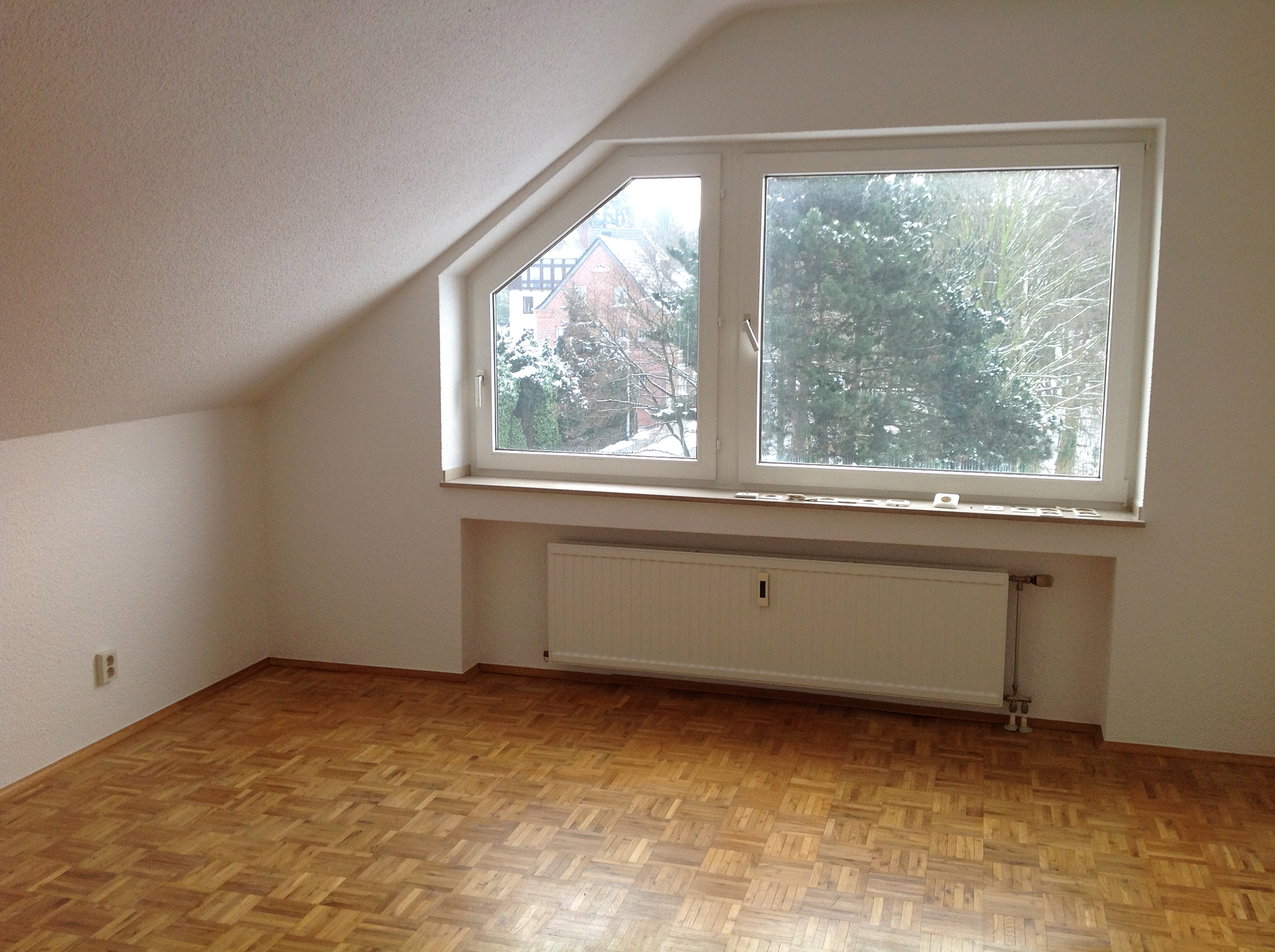 Rollos Oder ähnliches Für Fenster In Der Schräge Schläge Rollos Oder ähnliches Für Fenster In Der Schräge Schläge