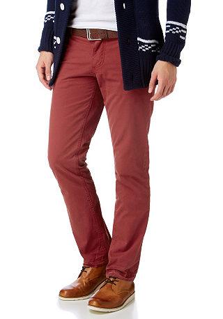 Rote Hosen Beim Mannlichen Geschlecht Jungs Mode Manner