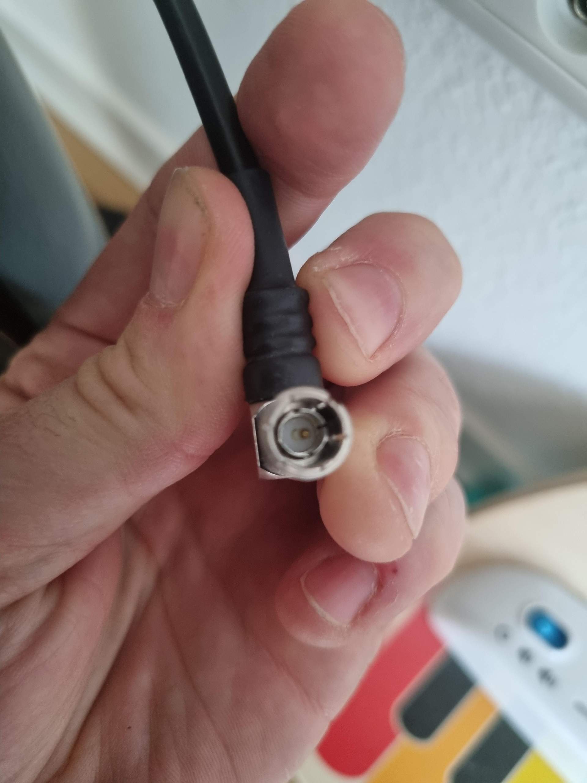 Router>Wand. Was ist das für ein Kabelanschluss? FRITZ!Box