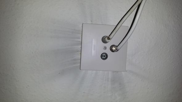 antennendose mit ruß - (Brandgefahr Steckdose, Ruß um Steckdose)