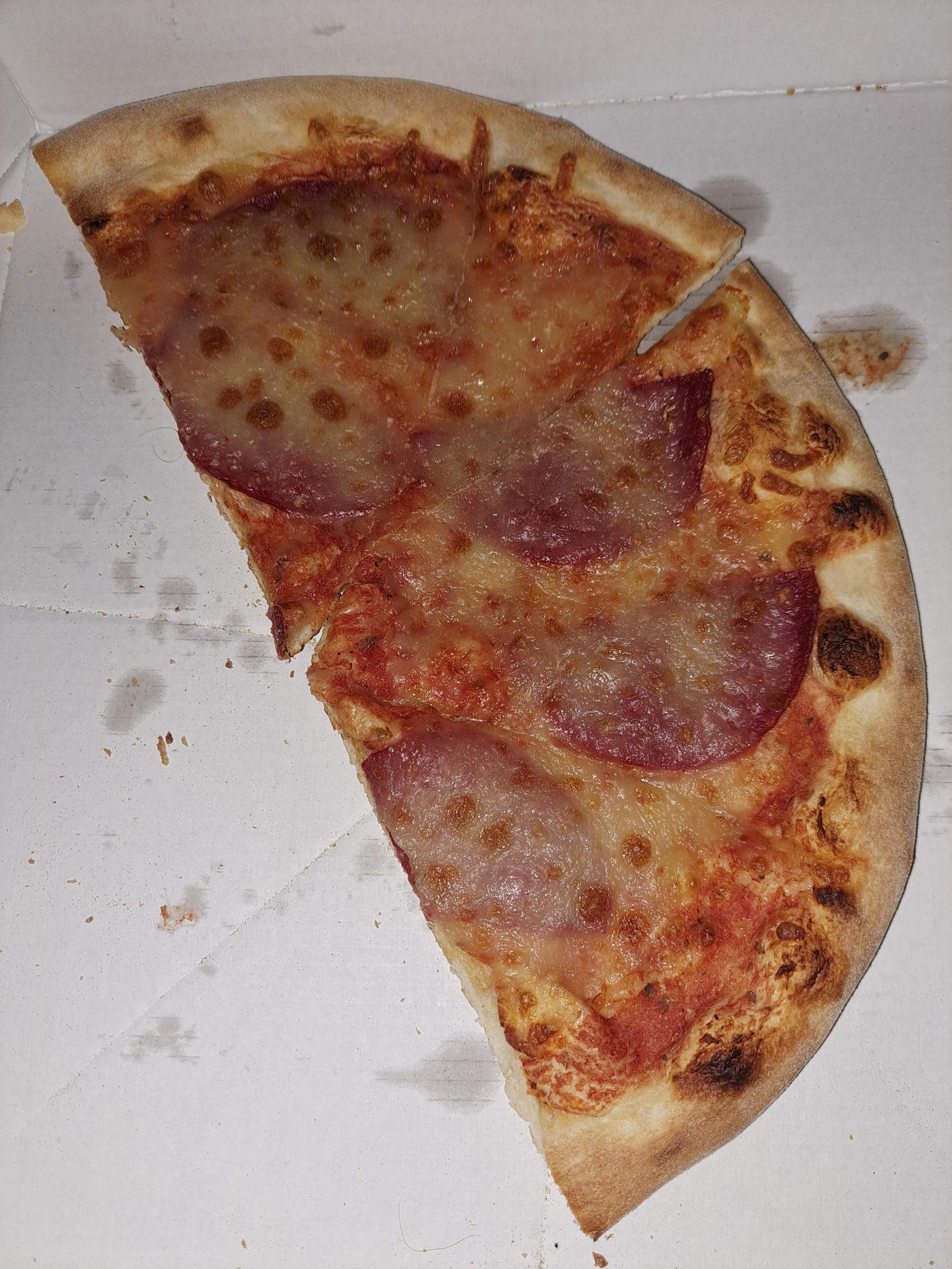 Salami Pizza? (Käse)