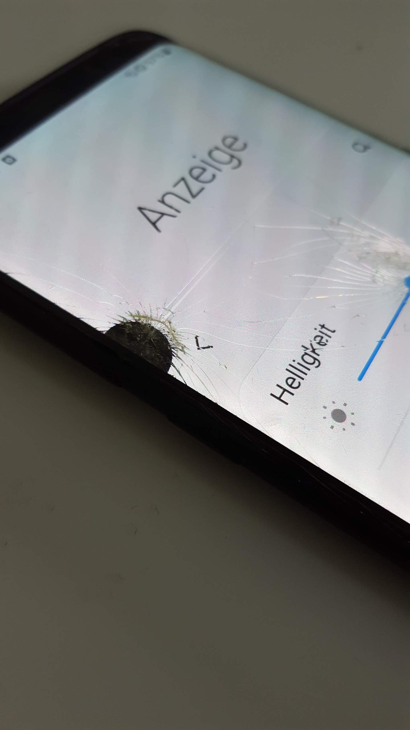 Samsung Galaxy Tablet Bildschirm Flackert Beim Laden Samsung Galaxy s8 Bildschirm Riss bzw Bildschirm flackert grün