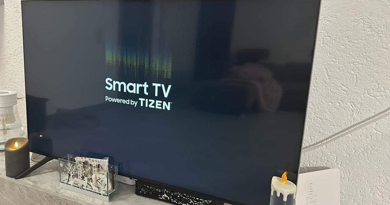 Samsung Smart TV geht nicht an (bootloop)? (Technik, Fernseher, HDMI)