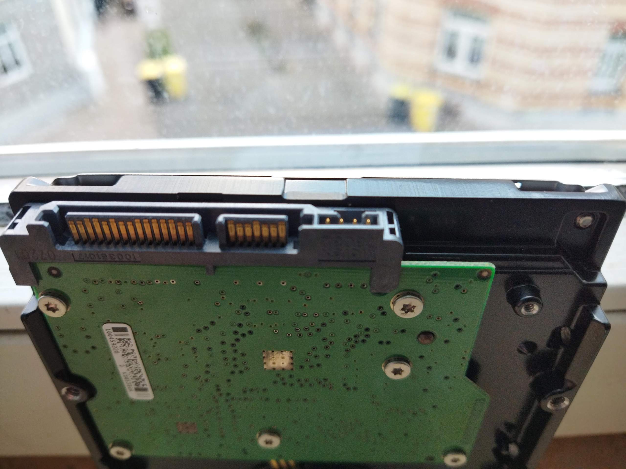 SATA Festplatte auslesen?