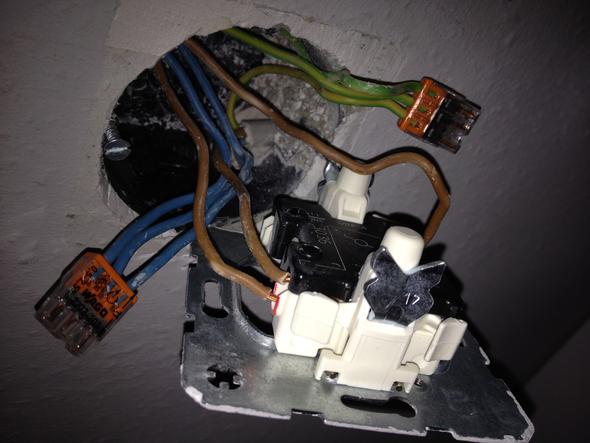 Wie kann ich einen Schalter gegen einen Dimmer tauschen? (Elektronik