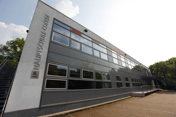 Hauptschule - (Schule, schild)