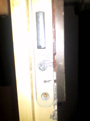 Schlussel Abgebrochen Welche Gunstigen Selbsthilfe Moglichkeiten Gibt Es Auto Und Motorrad Schloss Haustur