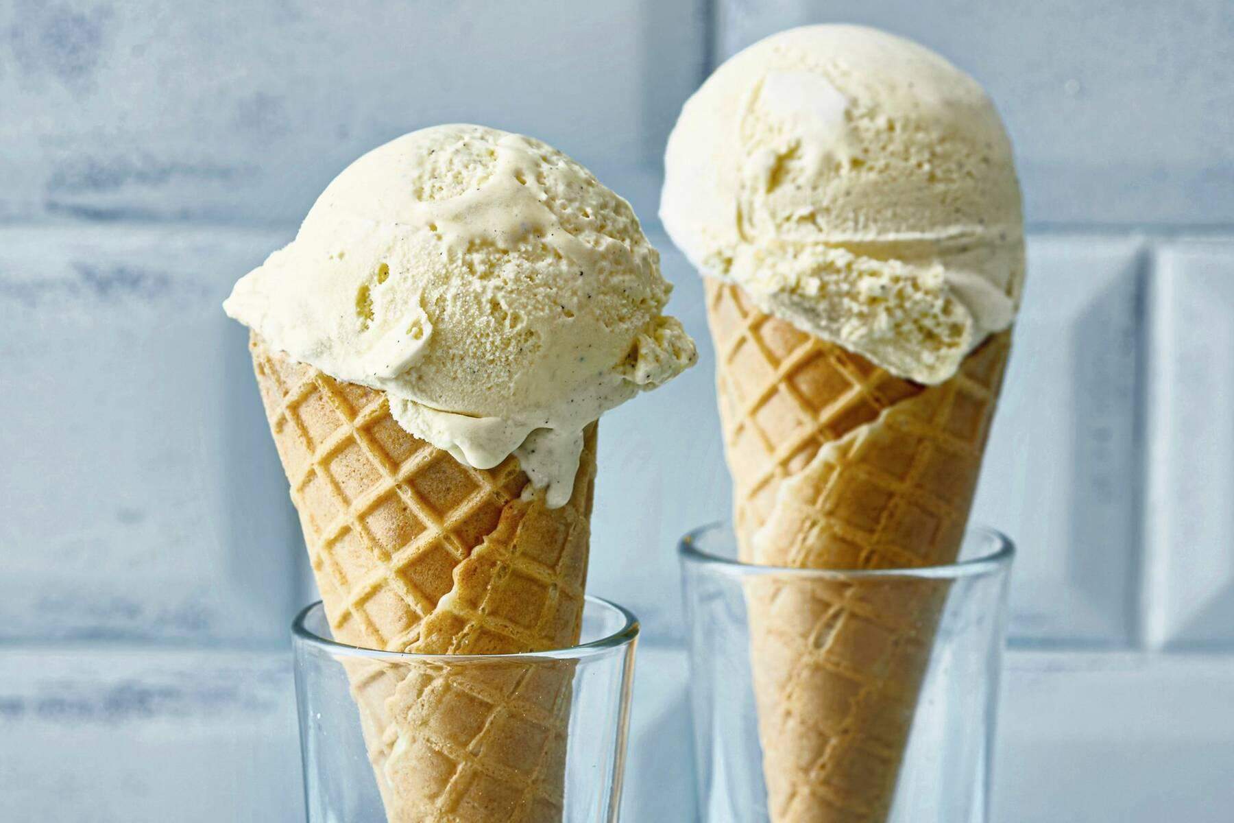 Schmeckt euch Vanilleeis? (Vanille, Eiscreme) Schmeckt euch Vanilleeis? (Vanille, Eiscreme)