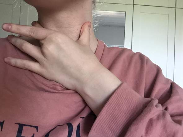 Schmerzen Am Hals Nach Kieferbewegung Gesundheit Und Medizin Angst Kopfschmerzen Und Schwindel Schmerzen Am Hals Nach Kieferbewegung Gesundheit Und Medizin Angst Kopfschmerzen Und Schwindel