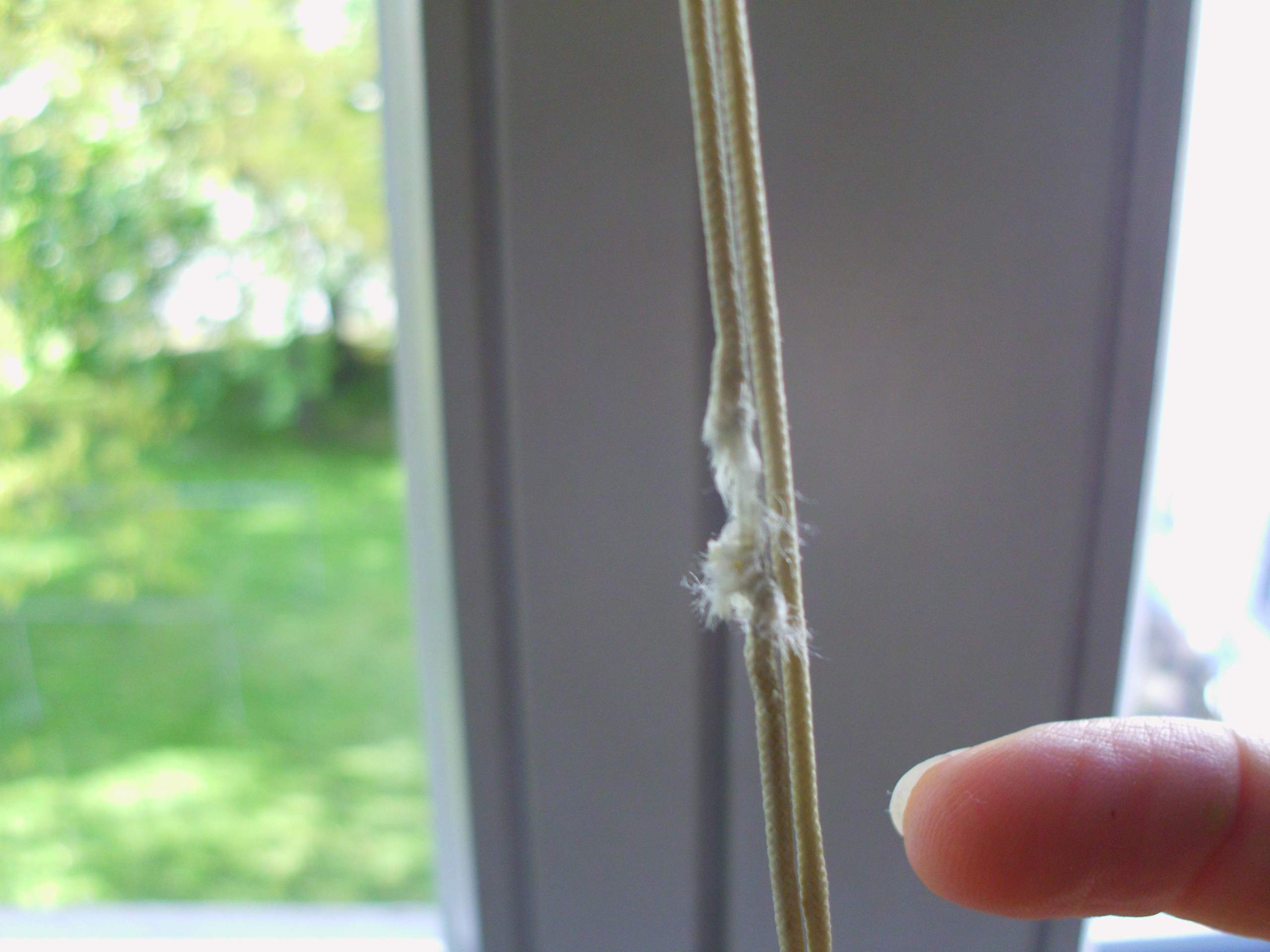 Schnur vom Rollo kaputt kann man das ersetzen/reparieren? (heimwerken, Fenster)