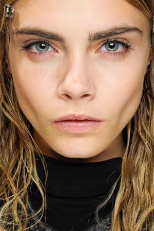 Wie Bekommt Man Schone Ausgepragte Wangenknochen Aussehen Model