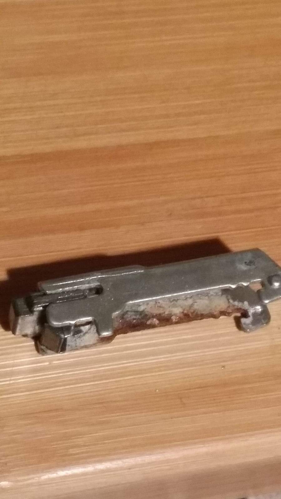 Schrank Scharnier? (Technik, Technologie, Küche)