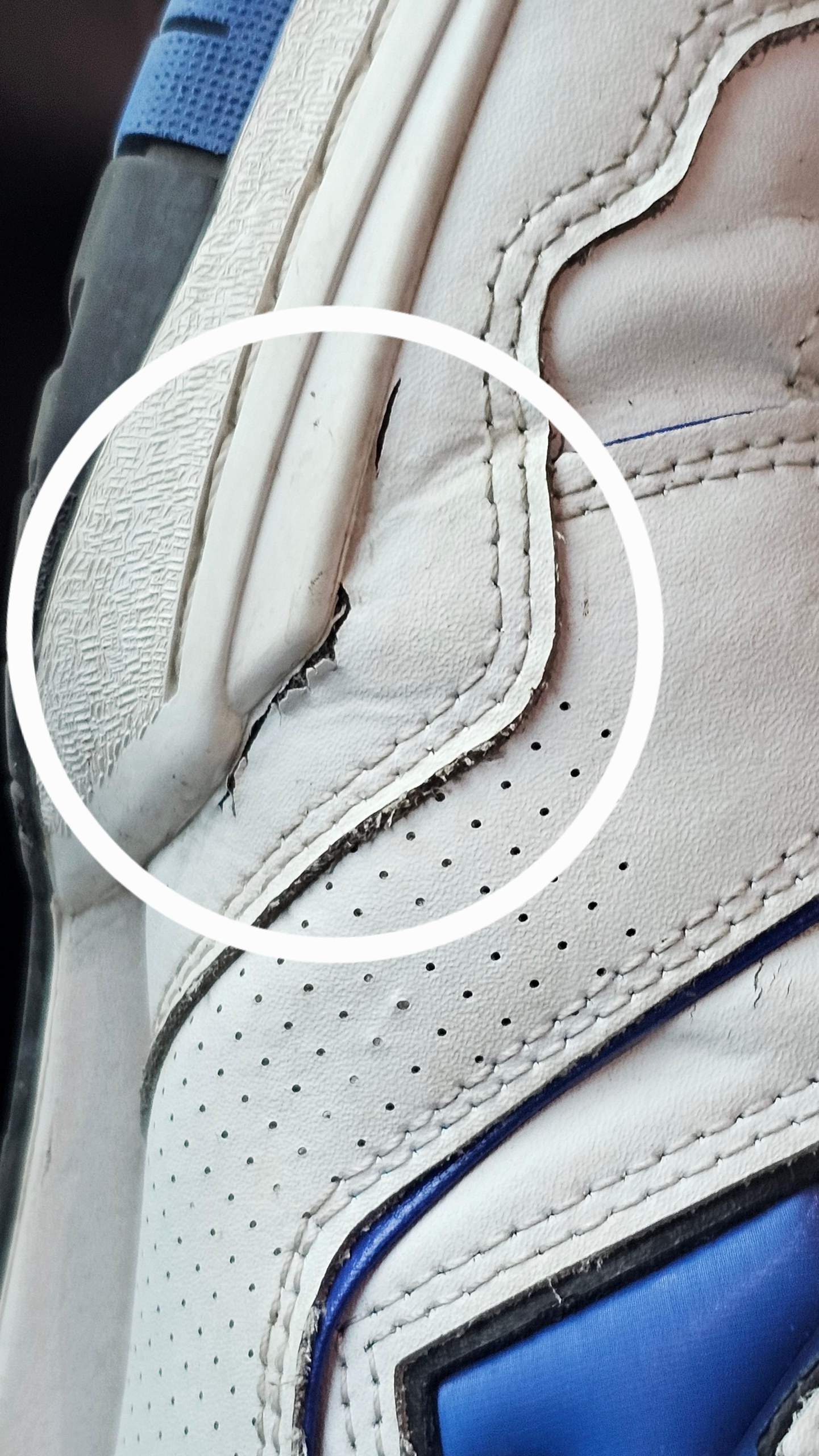 Schuhe Gehen Innen An Der Ferse Kaputt