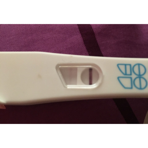 Schwangerschaftstest schwache linie testa med Pregnafix rosa