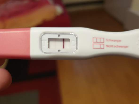 Schwangerschaftstest ganz schwache linie