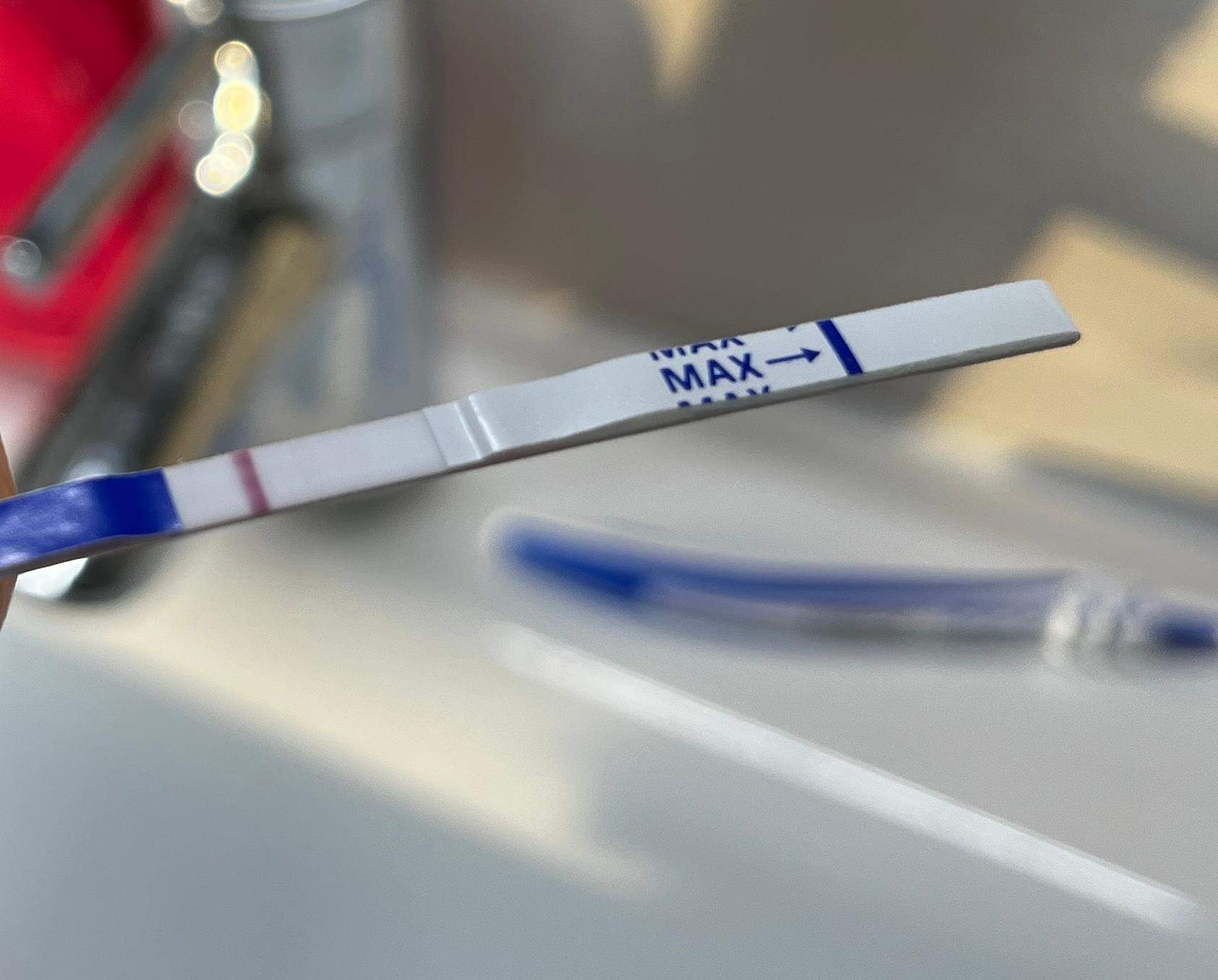 Kann Eine Zyste Einen Schwangerschaftstest Positiv Ausfallen Lassen Schwangerschaftstest positiv? (Kinderwunsch)