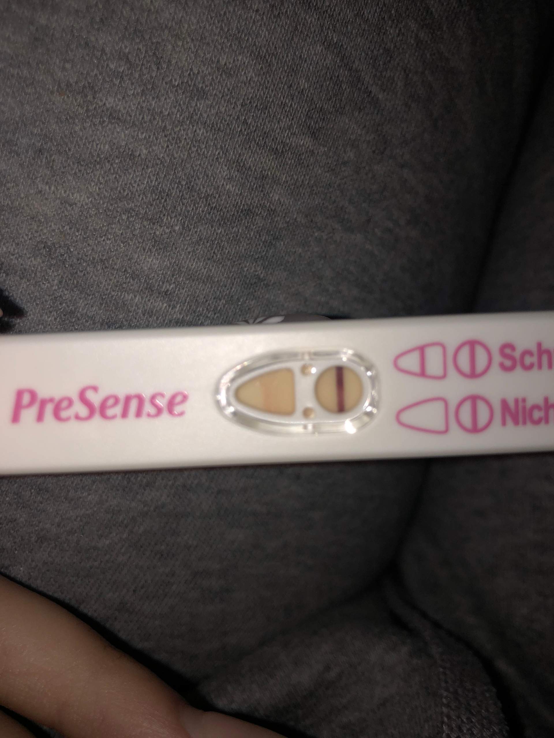 Wie Lange Zeigt Ein Schwangerschaftstest Nach Einer Fehlgeburt Positiv An Schwangerschaftstest positiv? (Mädchen, Familie, Schwangerschaft)