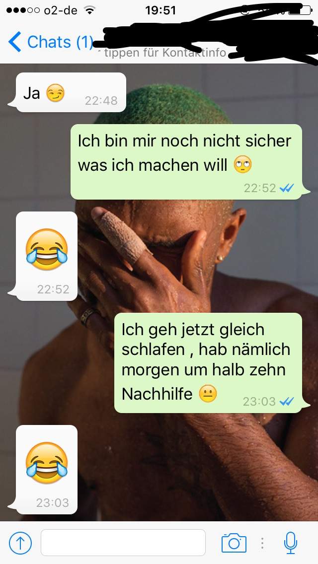 Schwarm Schreibt Nur Smileys Liebe Beziehung