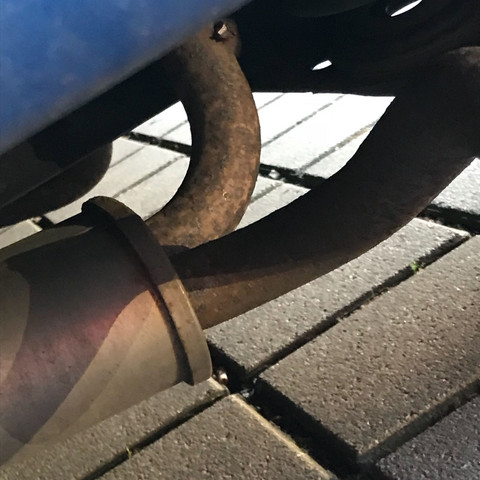 - (Technik, Auto, Auto und Motorrad)