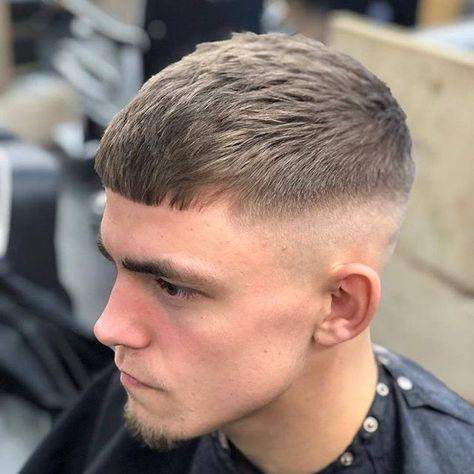 Seiten auf Null mit Übergang, hat Friseur verkackt? (Haare, uebergang)
