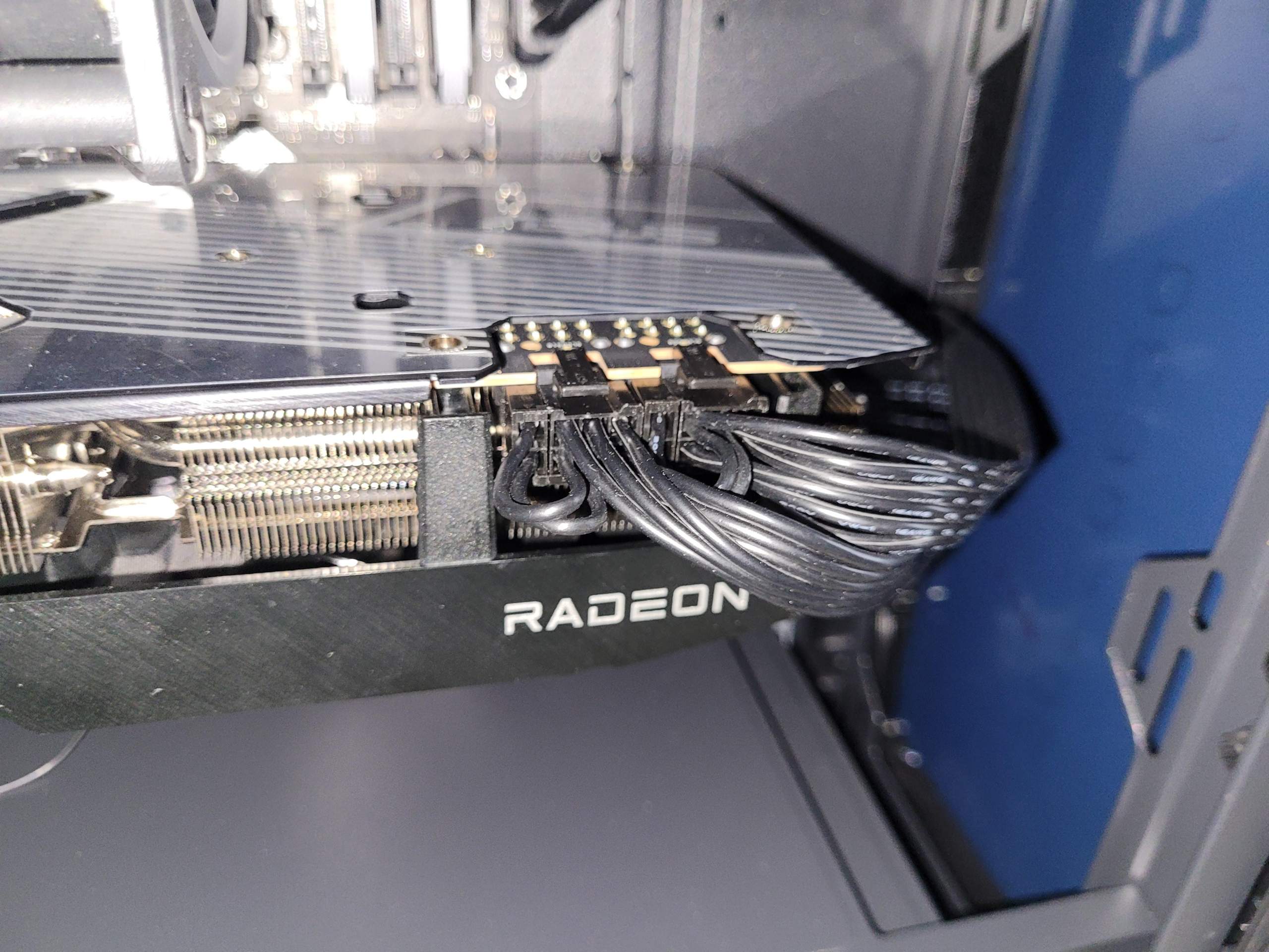 2 Graka In Einem Pc Selbstgebauter PC geht nicht an? RAM und Graka leuchten? (Gaming PC