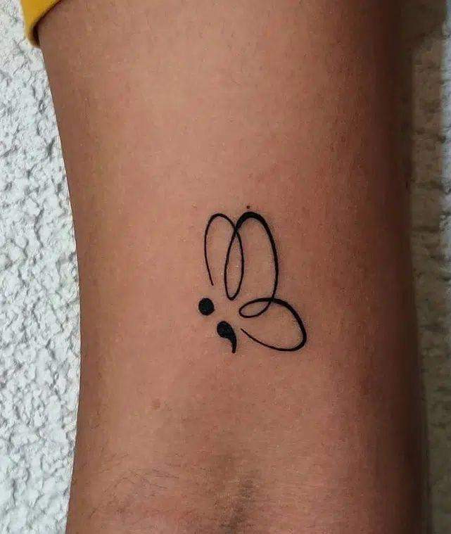 SemikolonSchmetterling Tattoo Bedeutung? (Körper, tätowieren