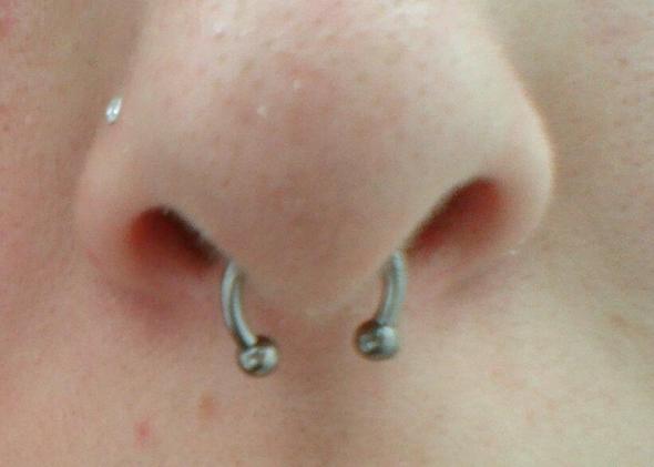 Septum - (Piercing, Septum-Piercing)