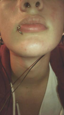 septum schief banane piercing