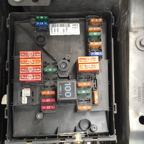 Sicherungsbelegung Fur Vw Golf 5 1 9 Tdi Kfz Volkswagen Zentralverriegelung
