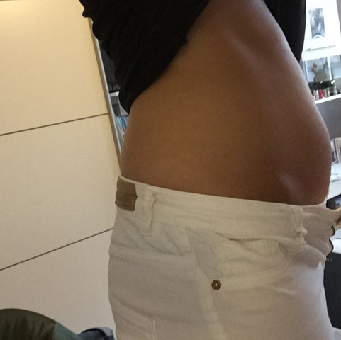 Sieht Das Aus Wie Ein Babybauch Oder Was Konnte Das Sein Oder Bin Ich Einfach Dick Geworden Sieht So Komisch Aus Habe Ich Schon Langer Speck Sieht Das Aus Wie Ein Babybauch Oder Was Konnte Das Sein Oder Bin Ich Einfach Dick Geworden Sieht So Komisch Aus Habe Ich Schon Langer Speck