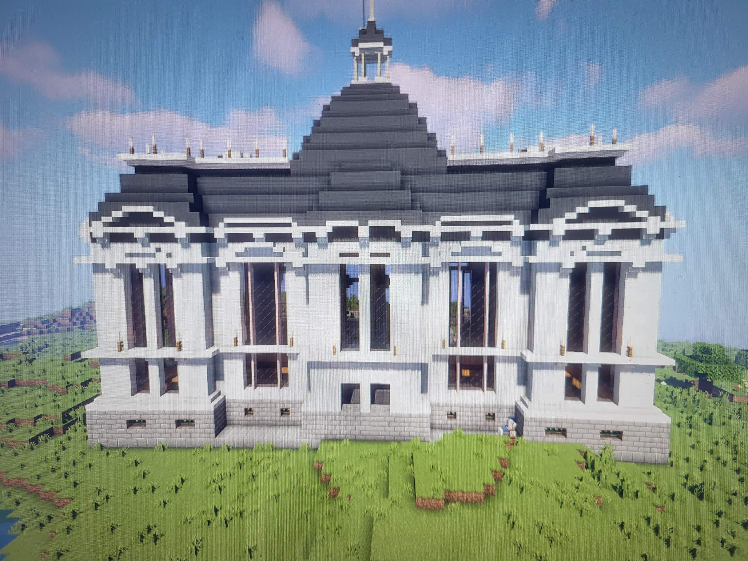 Sieht das für euch aus wie ein Rathaus (Minecraft)? (Kreativität)