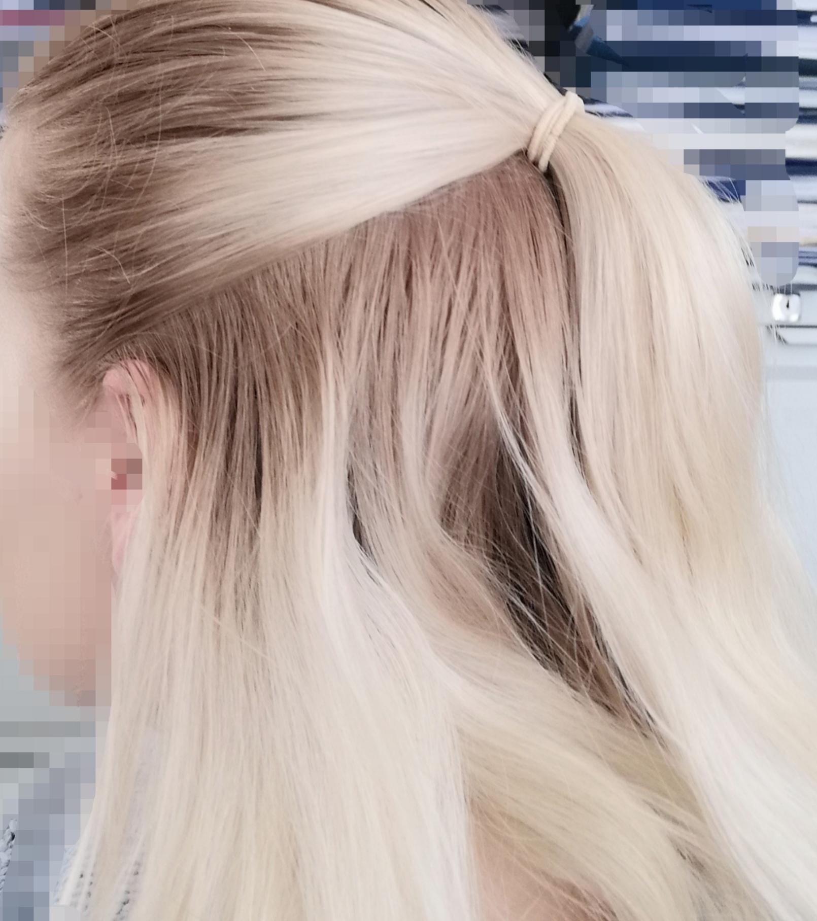 Silberblond Getonte Haare Umfarben Beauty Friseur Haarfarbe