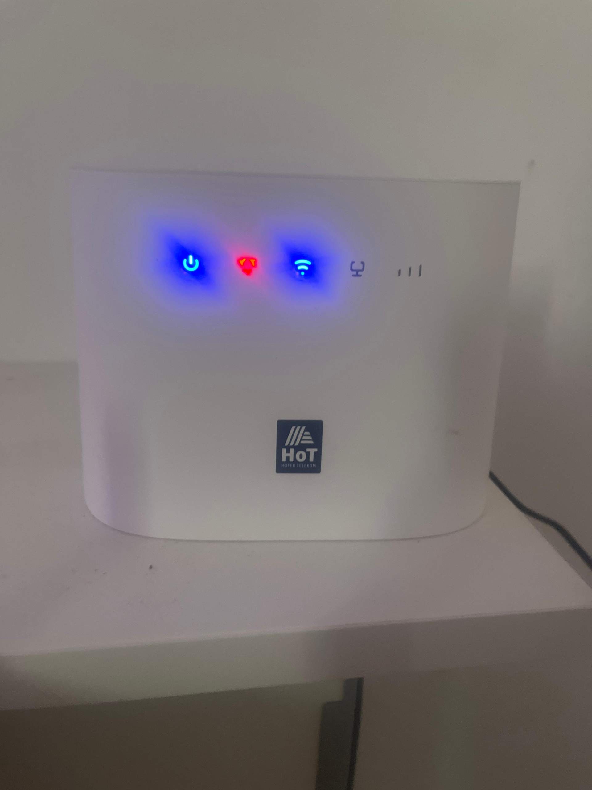 SIM passt nicht in den Router? (WLAN, WLAN-Router, Hofer)
