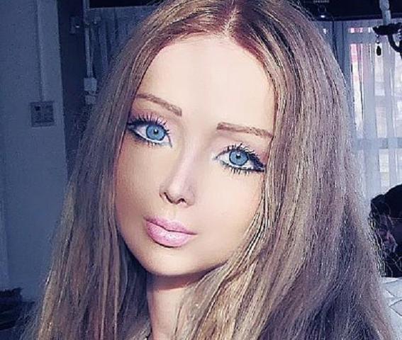 valeria lukyanova - (Freizeit, Personen, real barbies)