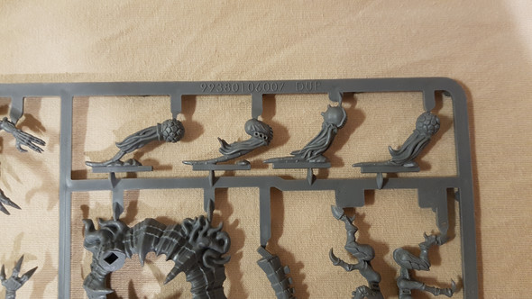 - (Freizeit, tabletop, warhammer 40k)