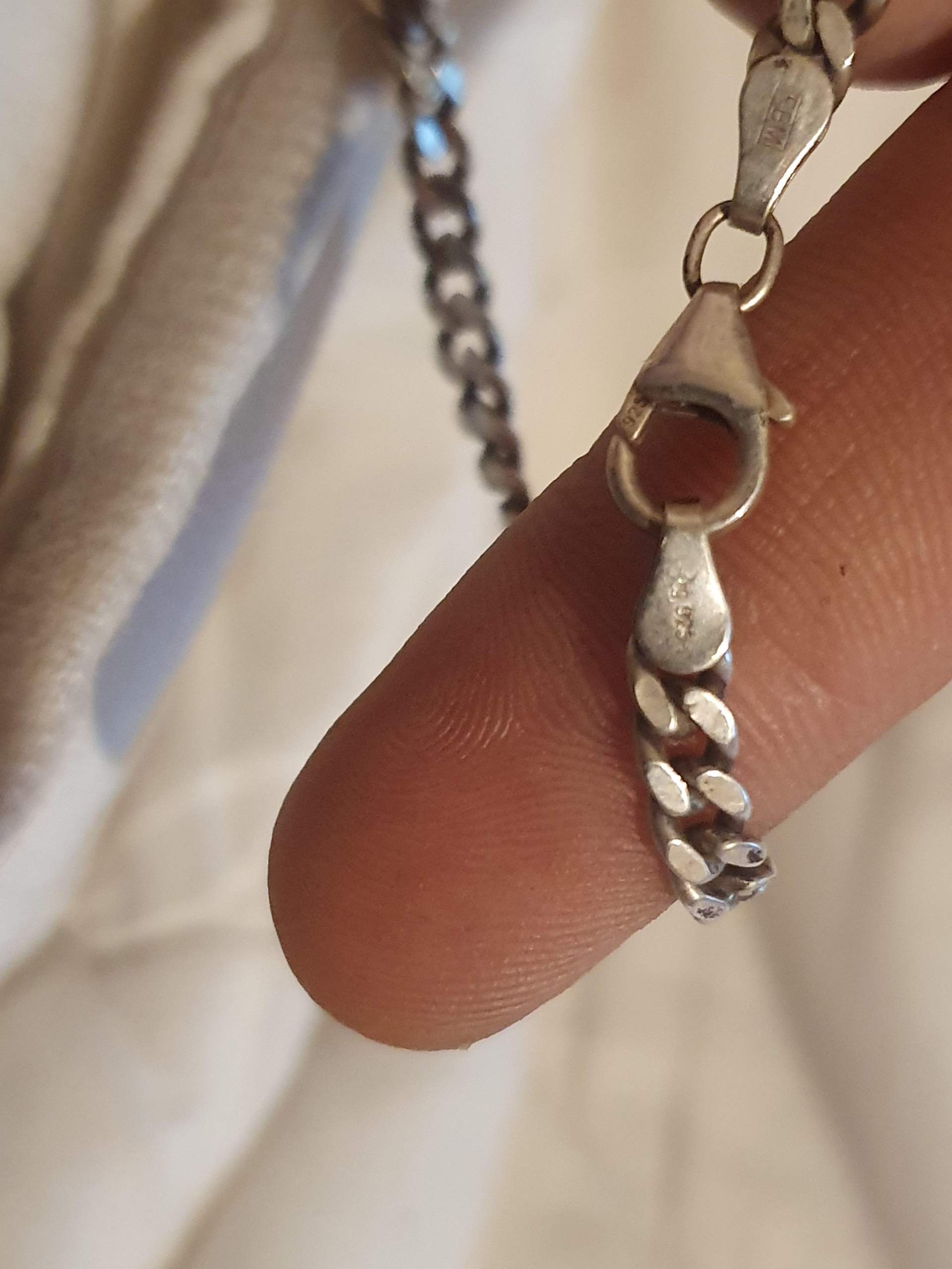 Sind die 2 echtes Gold? (Schmuck)