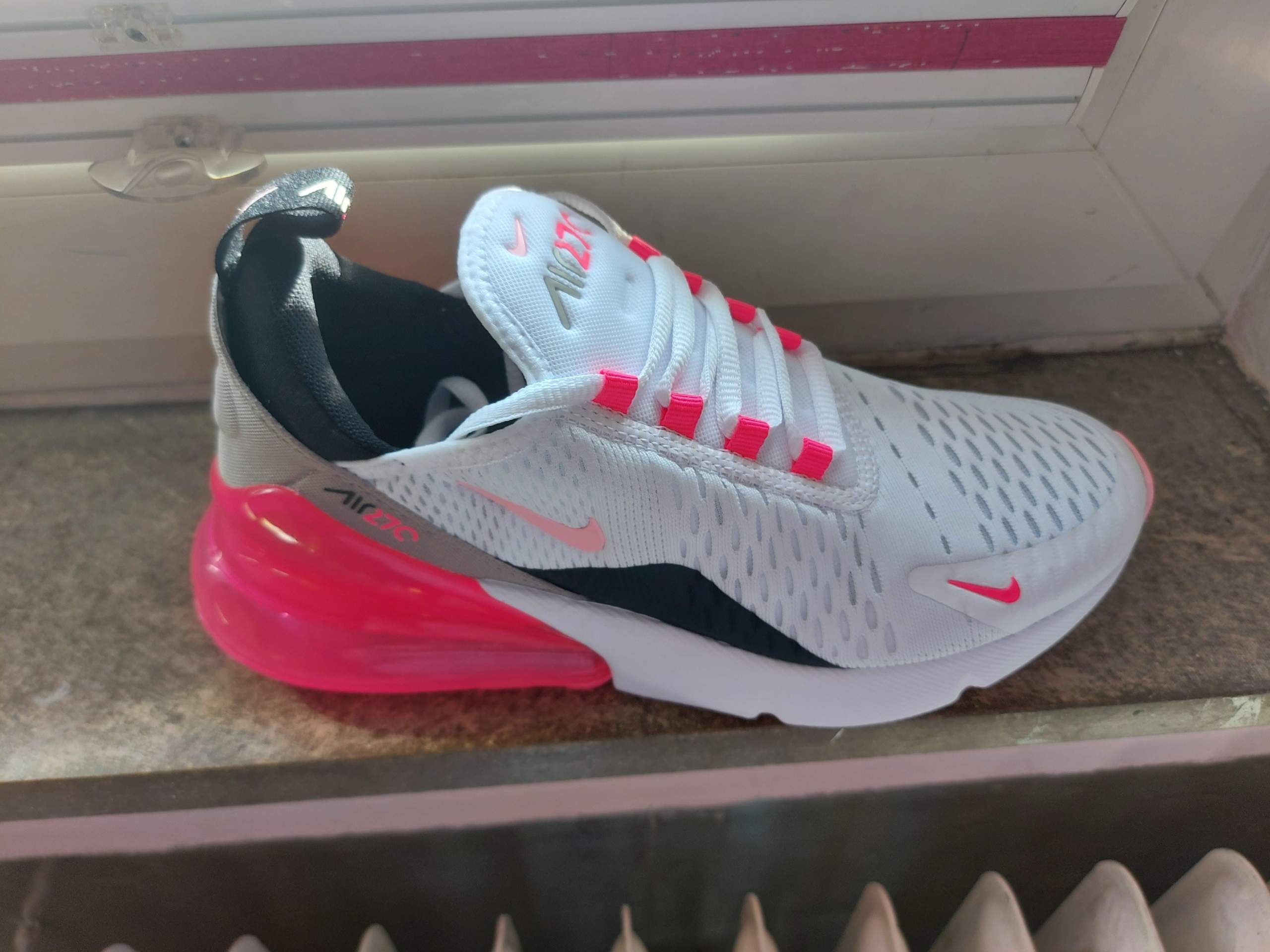 fake 270 air max