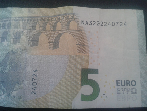 Sind Die Seriennummern Dieser Geldscheine Besonders Wertvoll Geld Serie Seriennummer